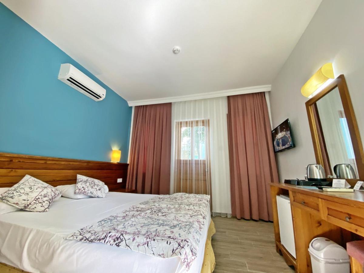 Zehra Tatil Koeyue Hotel Олудениз Екстериор снимка