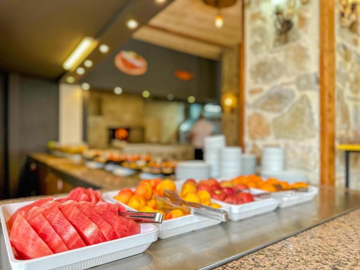 Zehra Tatil Koeyue Hotel Олудениз Екстериор снимка